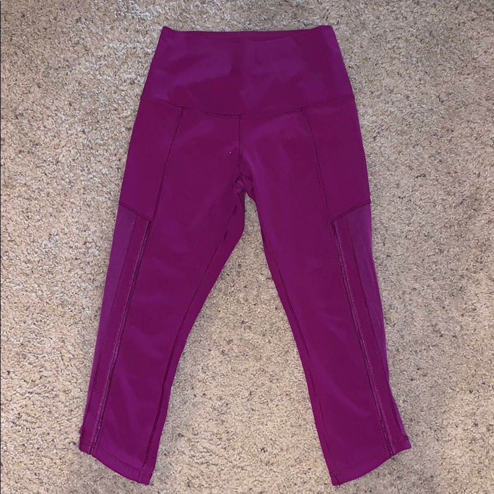 Lululemon crop leggings with mesh sides